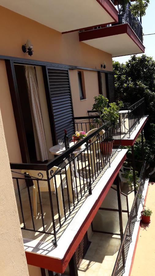 Vasiliki See View Apartments Барбати Экстерьер фото