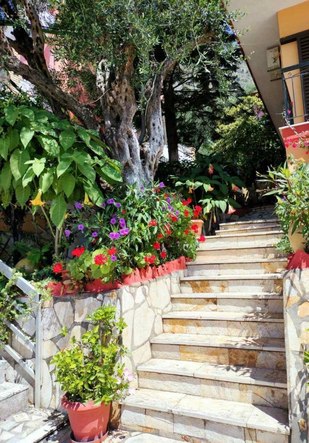 Vasiliki See View Apartments Барбати Экстерьер фото